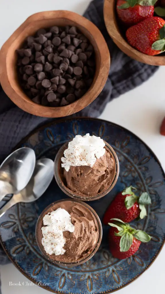 3-ingredient chocolate mousse